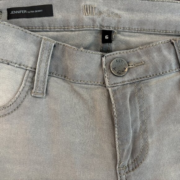 Grey Skinny Jeans - Jennifer Collection - Size 6 - Kut from the Kloth - Picture 3 of 6